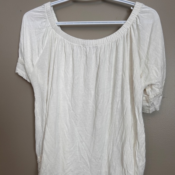 White Off-The-Shoulder Blouse - Picture 2 of 3